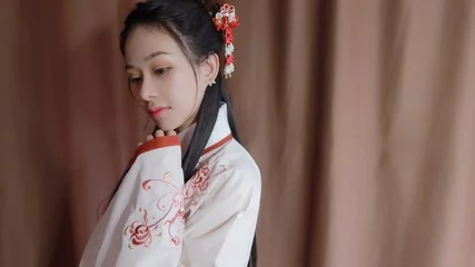 我女朋友的妈妈双字ID